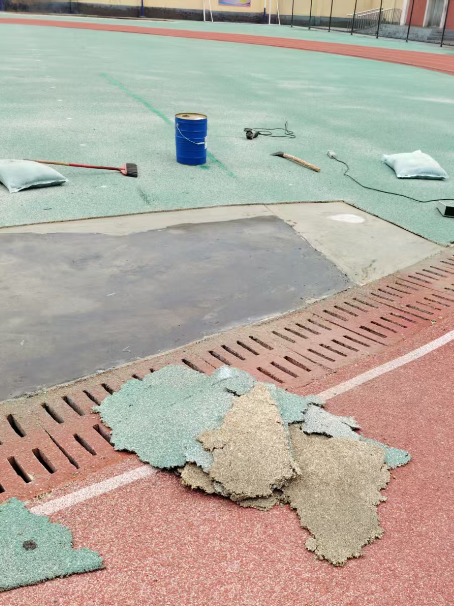 龙岩球场翻新维修补、球场翻新修补改造