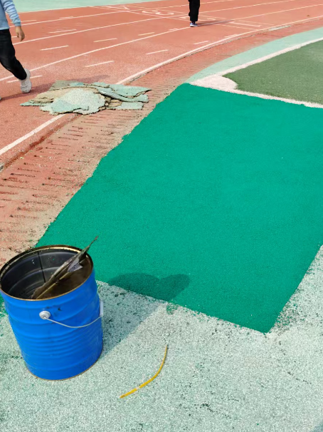 龙岩球场翻新修补改造专项服务介绍